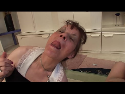 ❤️ Dua nenek dan satu kakek memiliki threesome ️❌ Video porno di porno id.123sex.ru ❤
